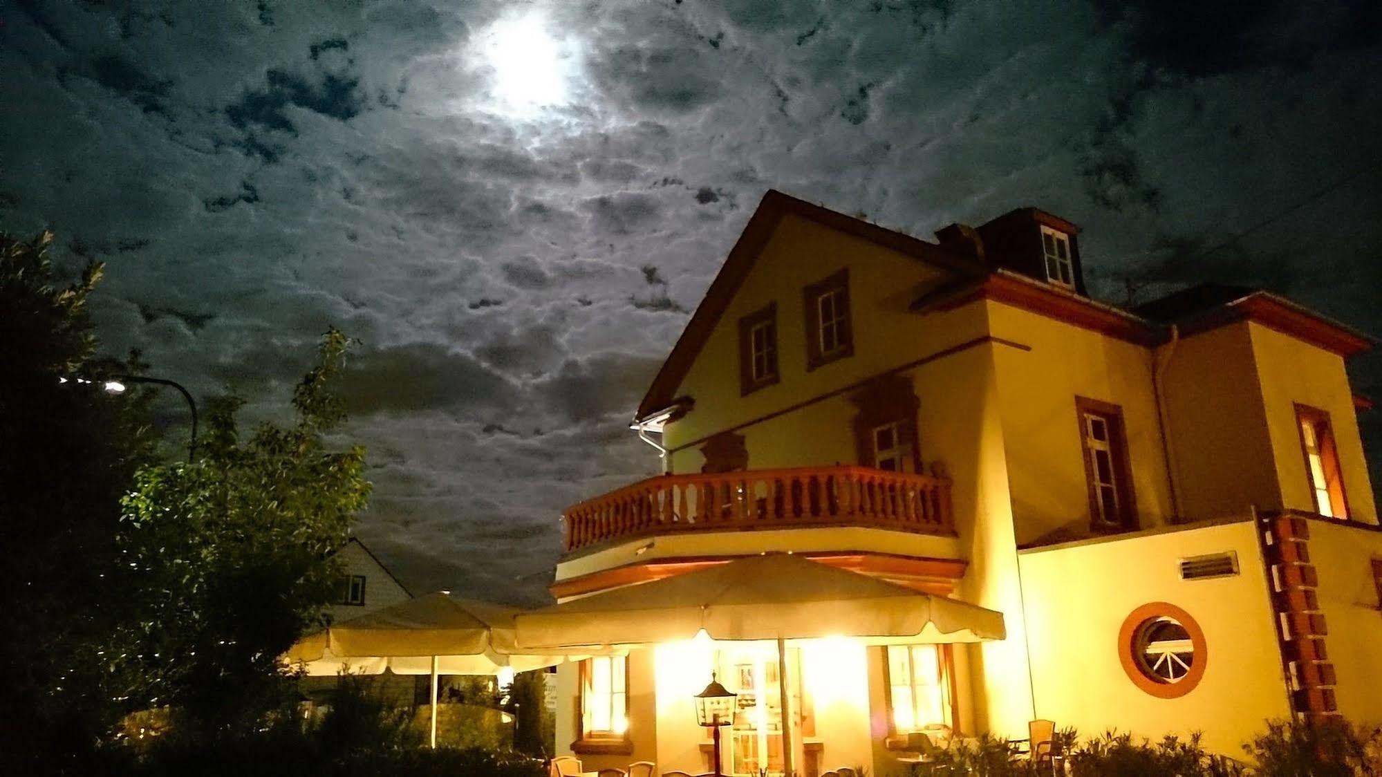 Romantik Hotel Villa Sayn Bendorf Ngoại thất bức ảnh